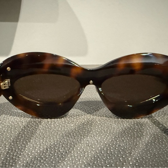 Loewe Double Frame Brown Sunglasses in Excellent Condition - Picture 5 of 11